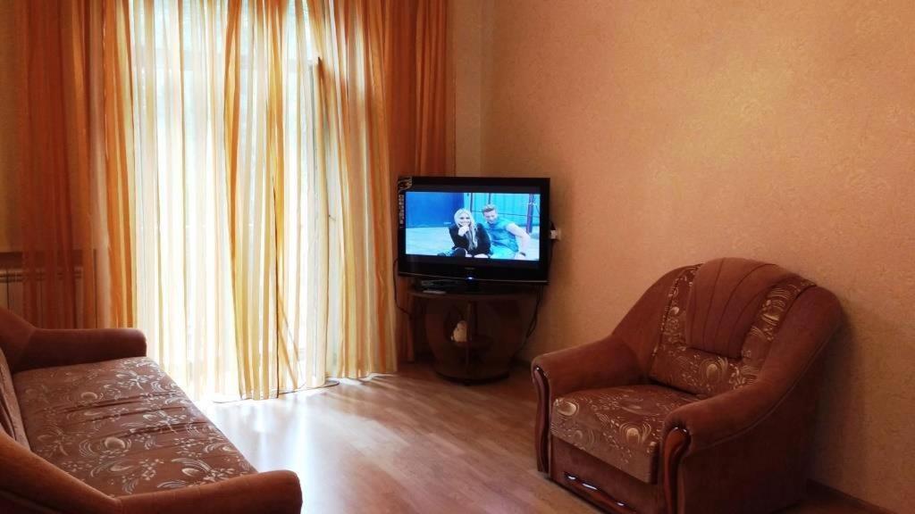 Комната В Двухкомнатной Apartment Kiev Luaran gambar