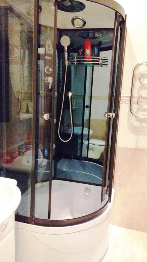 Комната В Двухкомнатной Apartment Kiev Luaran gambar